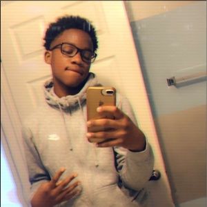 Meet your Posher, Samuel